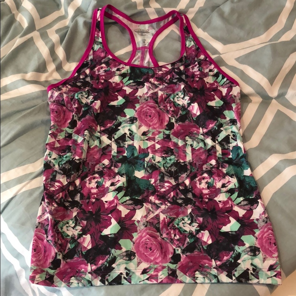 Workout tank